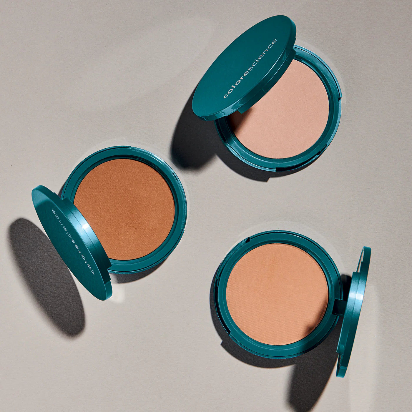 ColoreScience Natural Finish Pressed Foundation - Medium Sunlight
